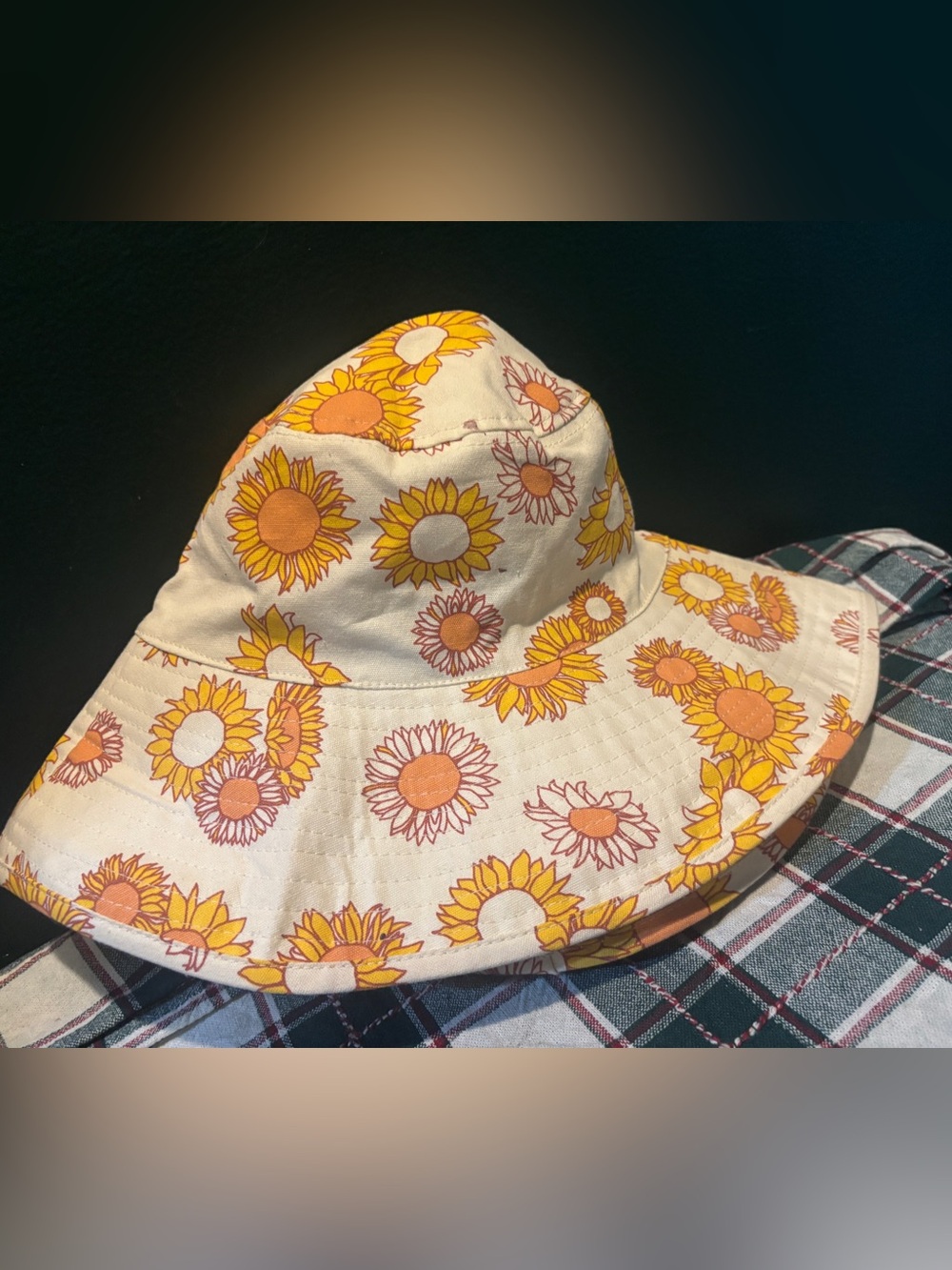 NWT Sunflower Print sun Hat Bucket Hat - Yellow & Orange